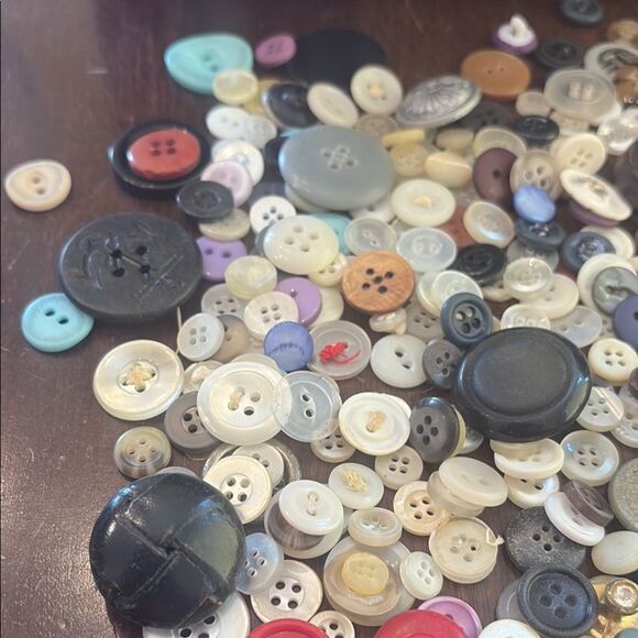 Vintage Button Collection in Jar - Picture 3 of 6